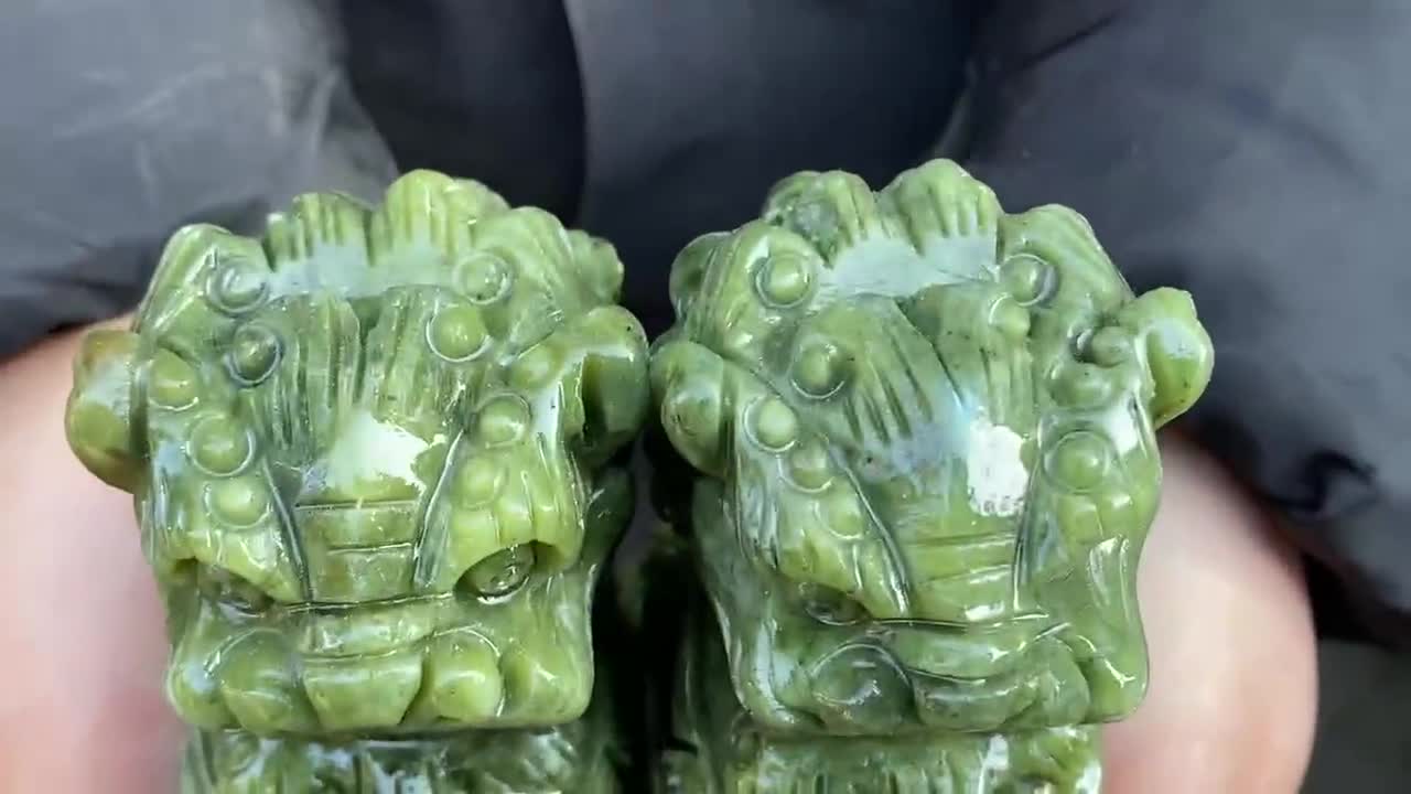 Pair Natural Jade Lion Statues Feng Shui Home Decor,foo-dogs Lion