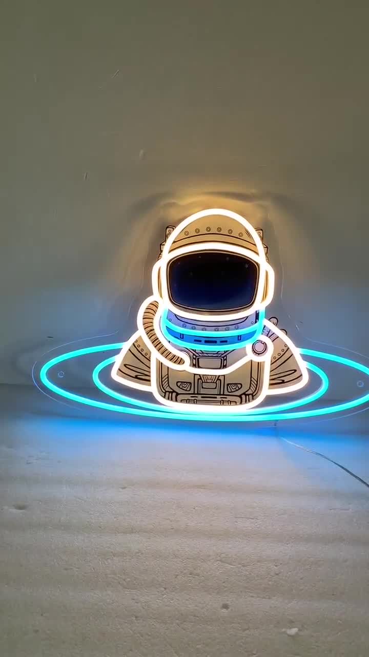 宇宙飛行士 ネオンライト 壁掛け 約45cm Amazon.co.jp : ネオンサイン クールアイスブルー ピンク 宇宙飛行士