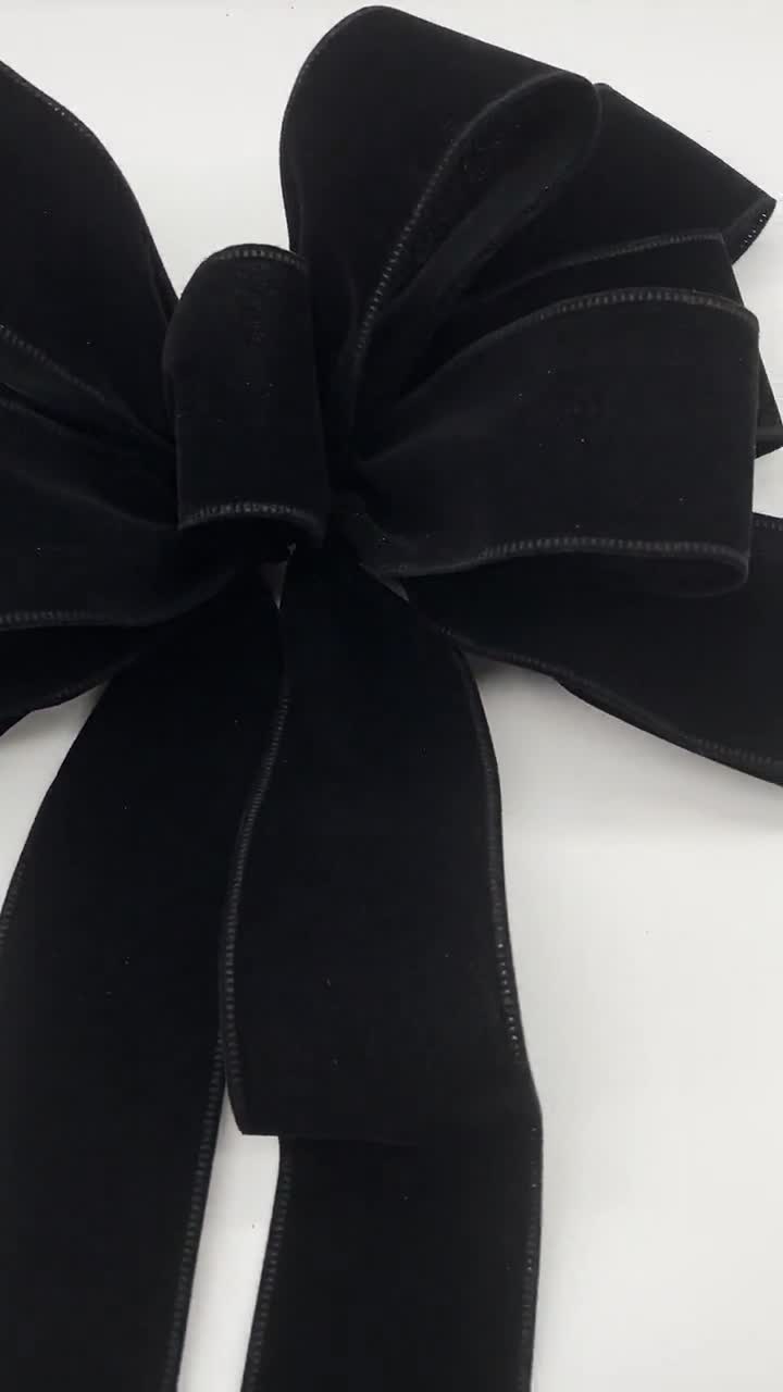 Black Velvet Wire Edge Christmas Bow