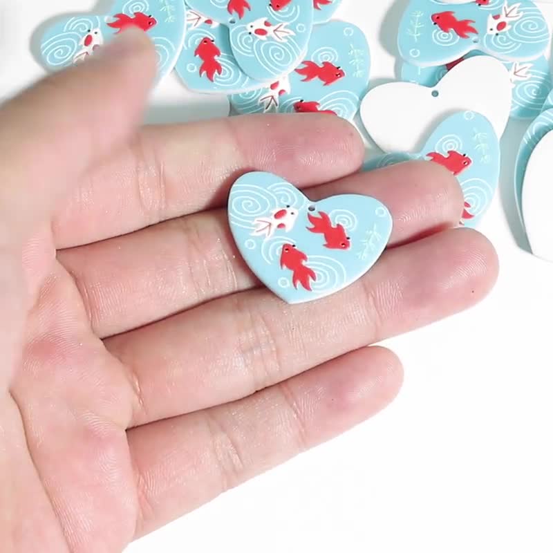Orecchini pendenti con cuore d'amore rosso vino dal design semplice per le donne. L'orecchino a goccia color pesca vintage con cerchio color oro può essere separato  36