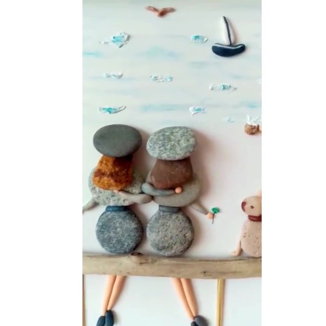 Handcrafted Pebble Art Friend Gift - 3D Rock Picture Frame For Bestie, Sister, Soulmate (7.9"x7.9") - View #7