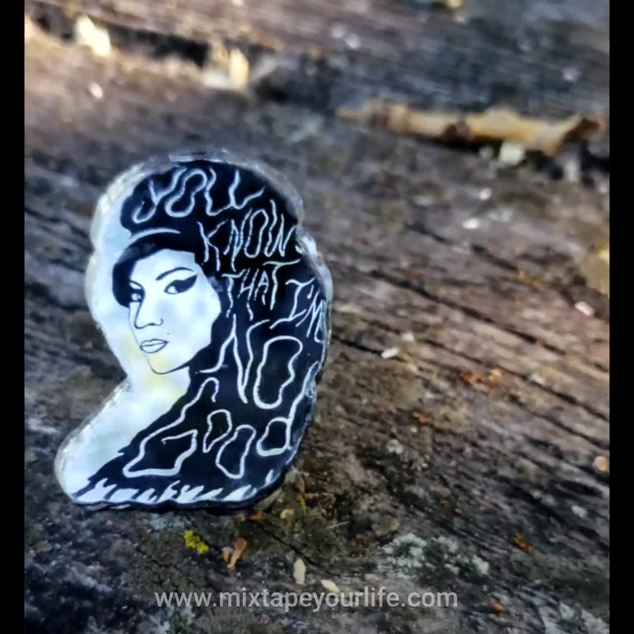 Pin by Winehouseamy on Cool things/random