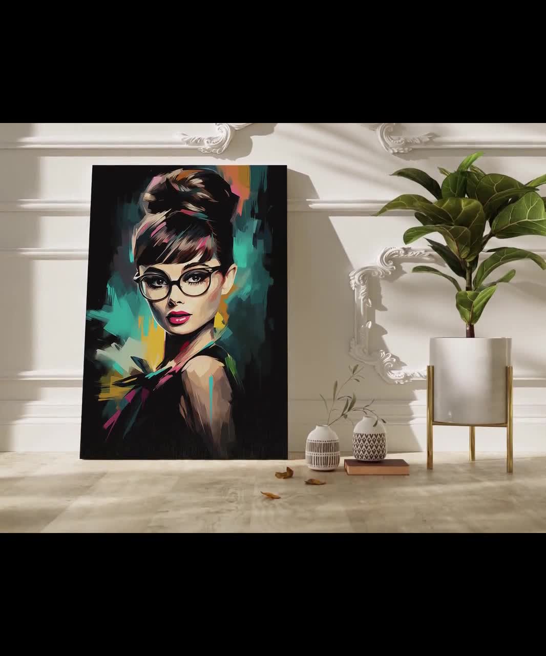オードリー・ヘプバーンの水彩画：クラシックなハリウッドの肖像画