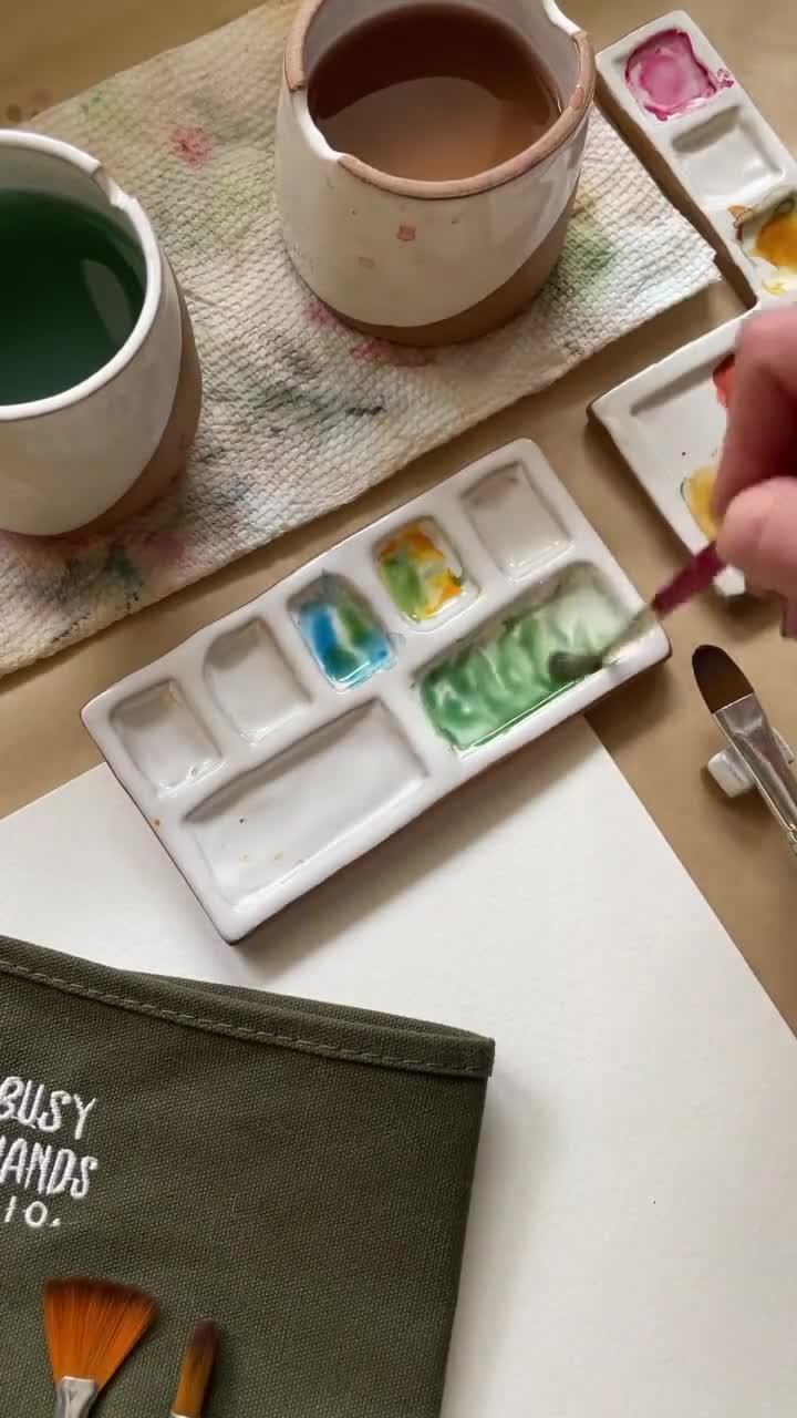 Medium 8-Pan Ceramic Watercolor Artist Paint Palette - Handmade