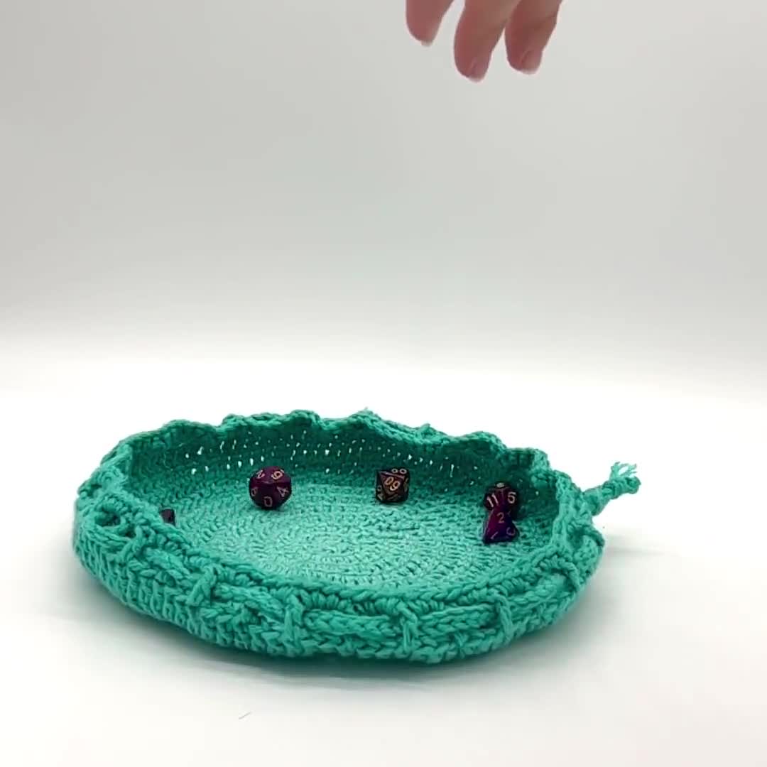 Crochet Dice Bag Pattern, D&D Dice Bag and Rolling Tray With 2