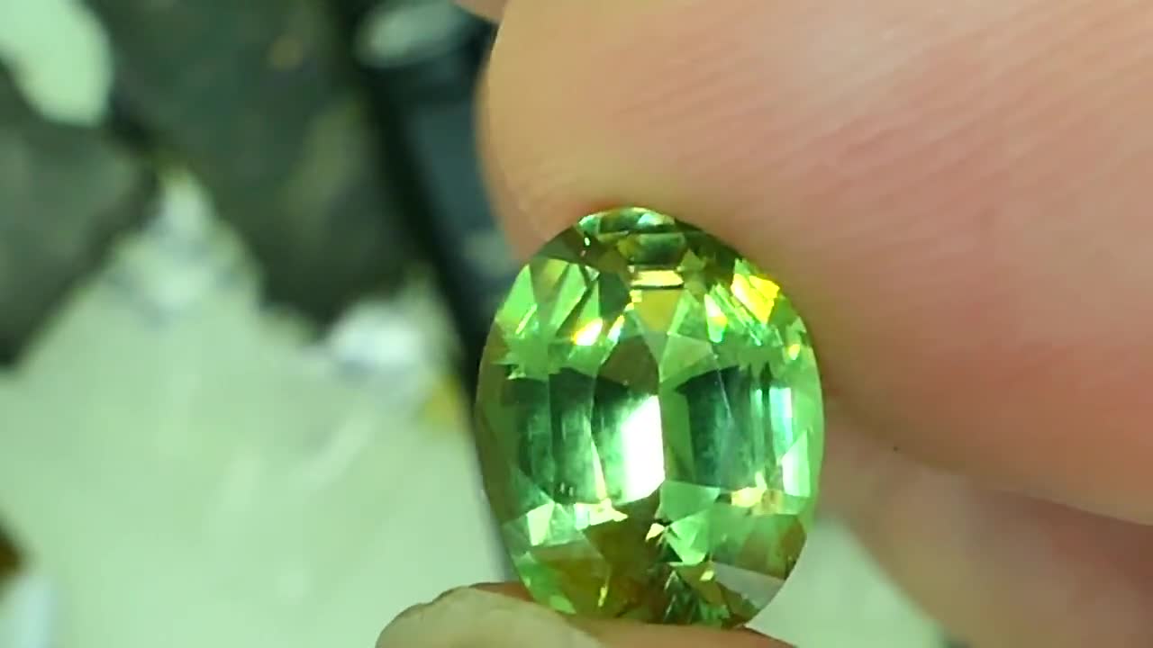 STONE  オリーブグリーン/イエロー　X X L STONE オリーブグリーン/イエロー X X L STONE ISLAND オリーブ