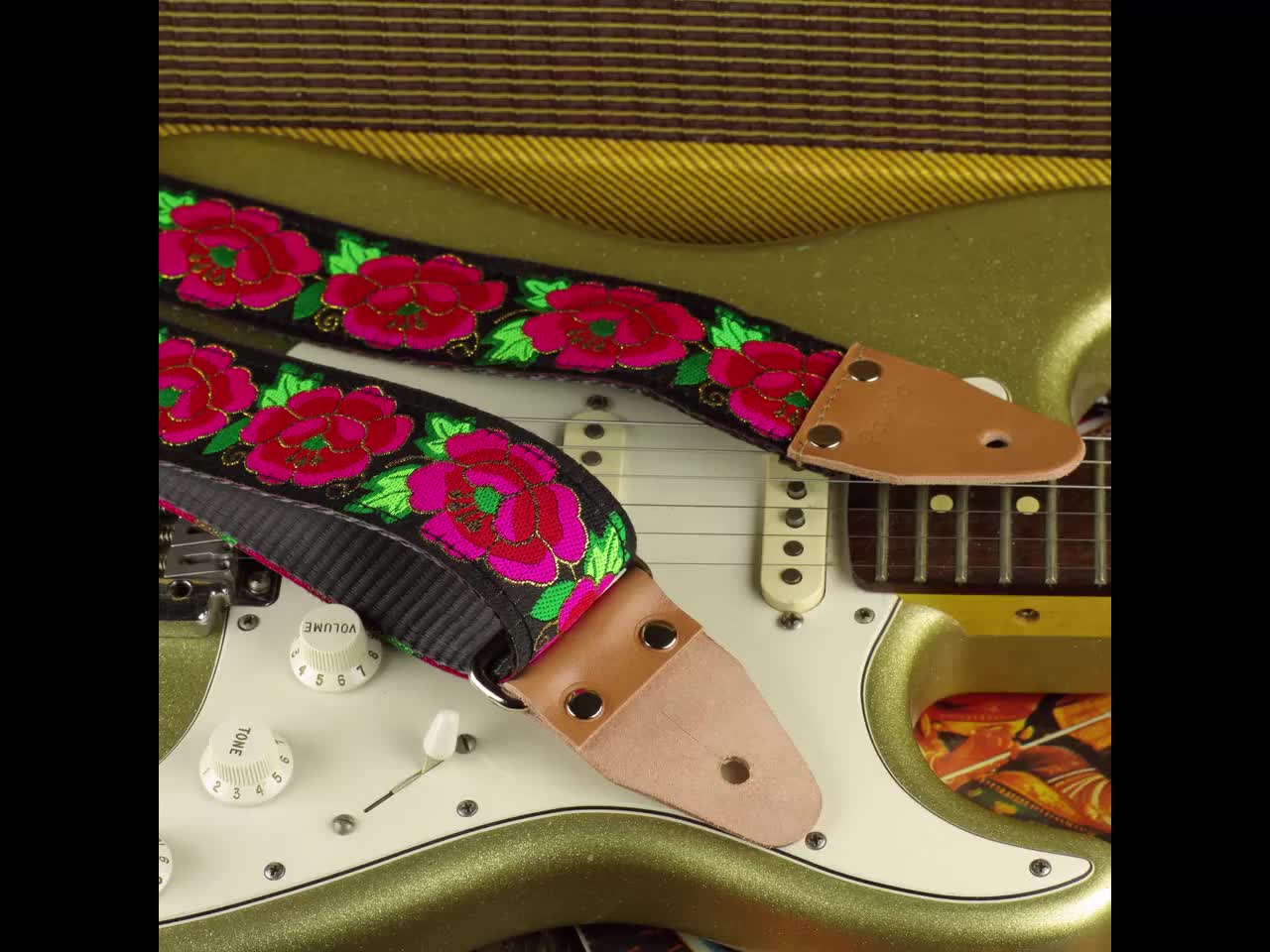 Green purse guitar strap with flowers based in Hippie guitar straps