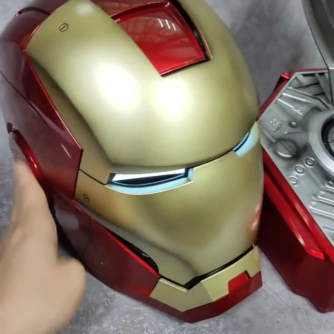 Hasbro Marvel Casco Elmo Elettronico di Iron Man Helmet Indossabile per  Adulti !