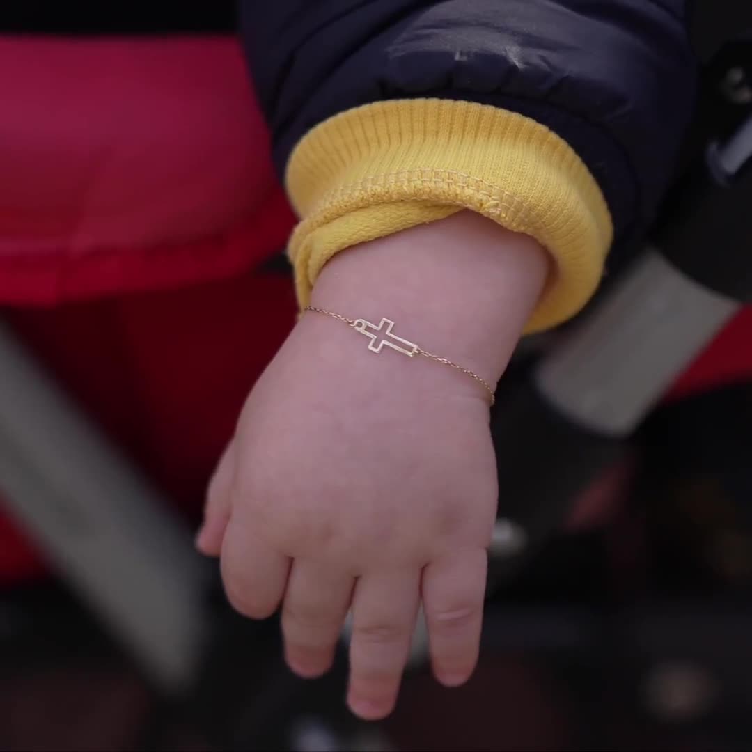 MANVEN Regali Prima Comunione Bracciale Prima Comunione per Ragazza Figlia Nipote Migliore Amica Sorelle Bracciale Croce Pietra Naturale Donna Compleanno Natale