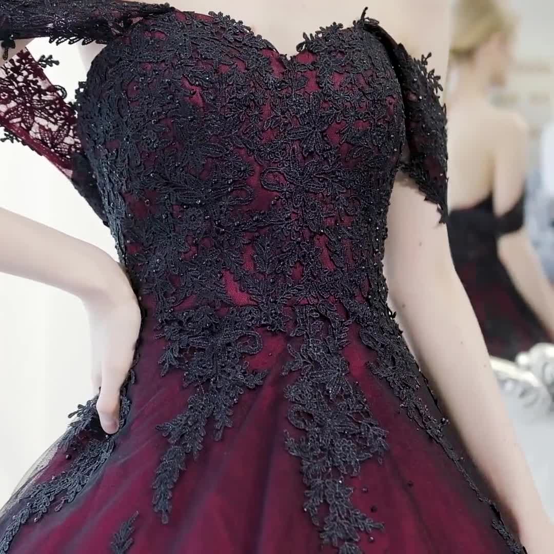 Black and Dark Red Ball Gown Gothic Wedding Dress Bridal off the Shoulder  Lace Bare Shoulders Open Back Ballgown 