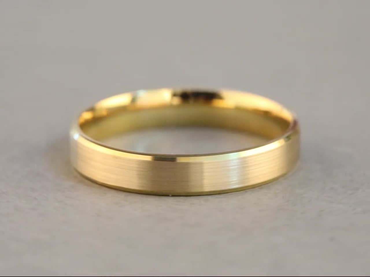 18k Matte Yellow Gold Band - BEVELED EDGE / BRUSHED / Comfort Fit / Men's  Women's Wedding Ring / Simple Wedding Ring His and Hers / Modern