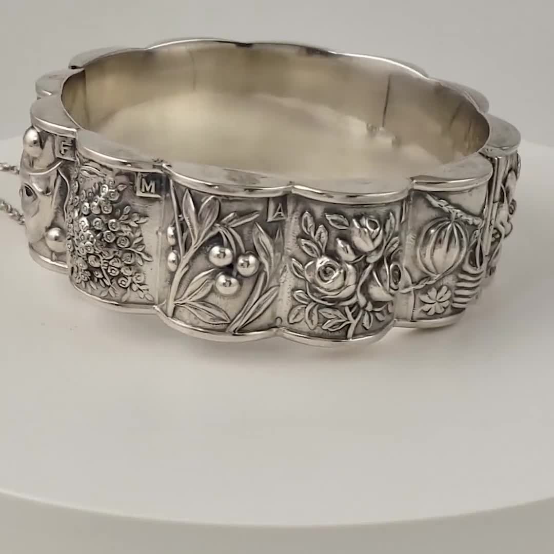 Fabulous Calendar Panel Bracelet in 835 Silver - Vintage Fabulous Calendar Panel Bracelet in 835 Silver - Vintage