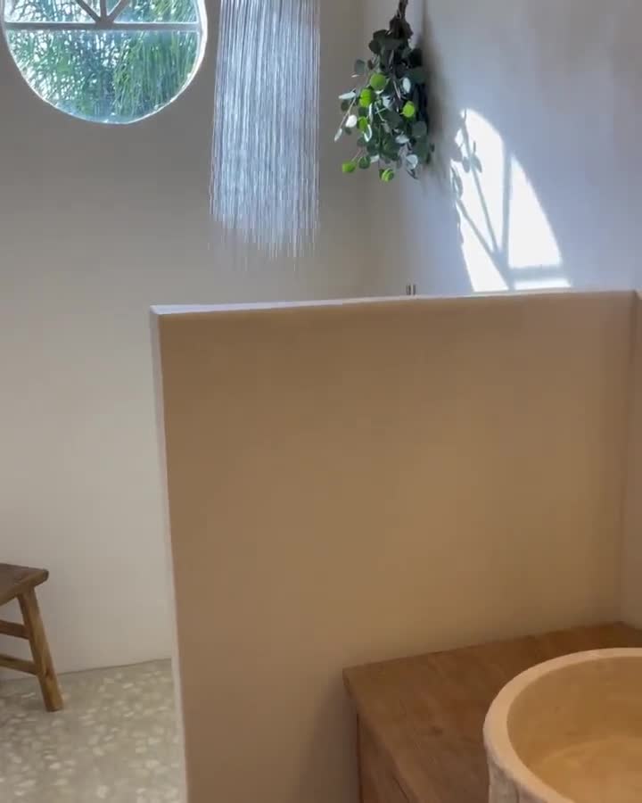 https://v.etsystatic.com/video/upload/q_auto/Bathroom_vanity_fqfula.jpg