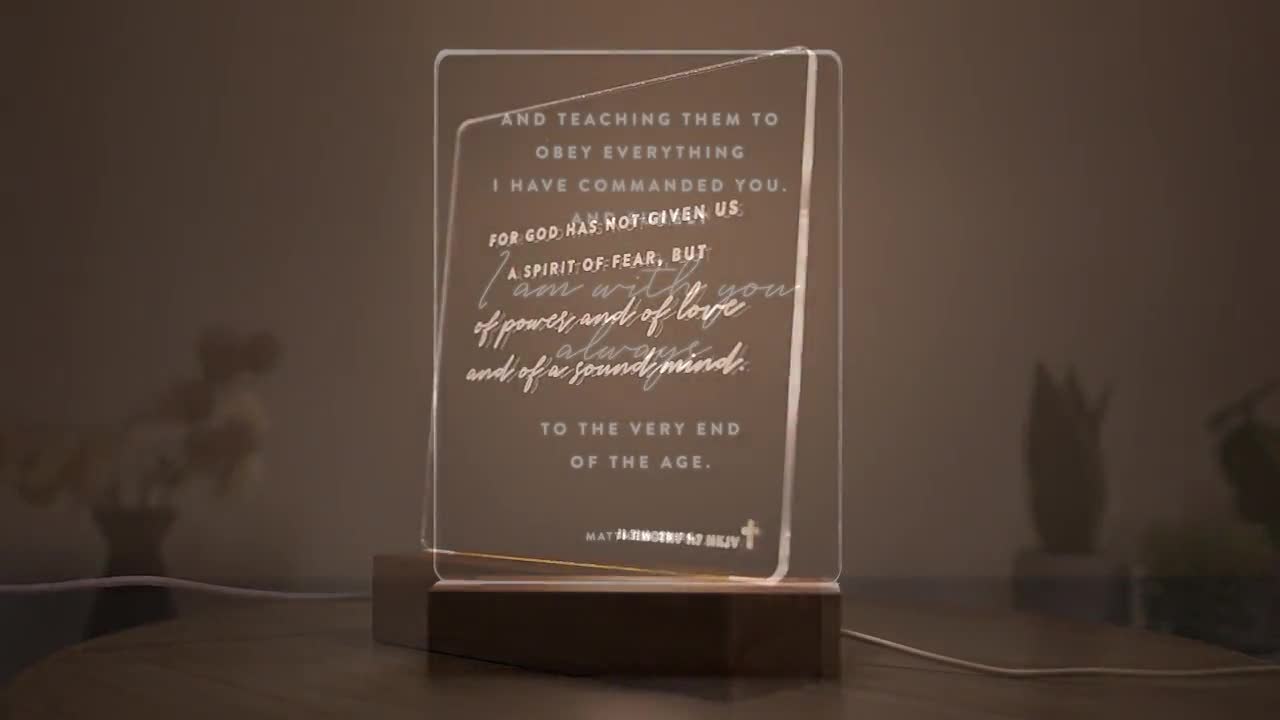 Lámpara LED personalizada con versículo bíblico: decoración cristiana para el hogar, regalo para iglesias y pastores. video poster