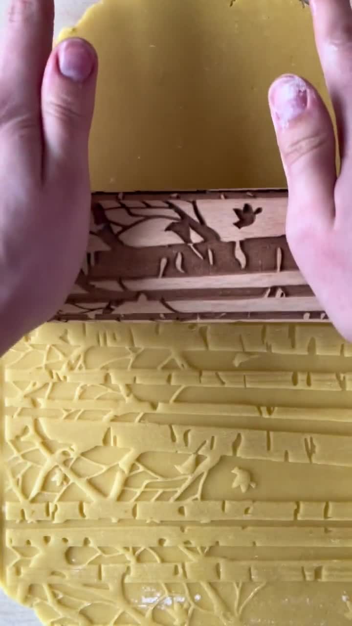 Aquarium Rolling Pin Springerle Engraved Wooden Rolling