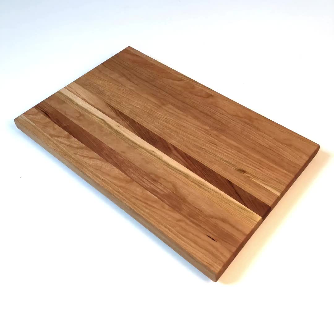 Kitchen & Table by H-E-B Teak Cutting Board - Shop Cutting Boards