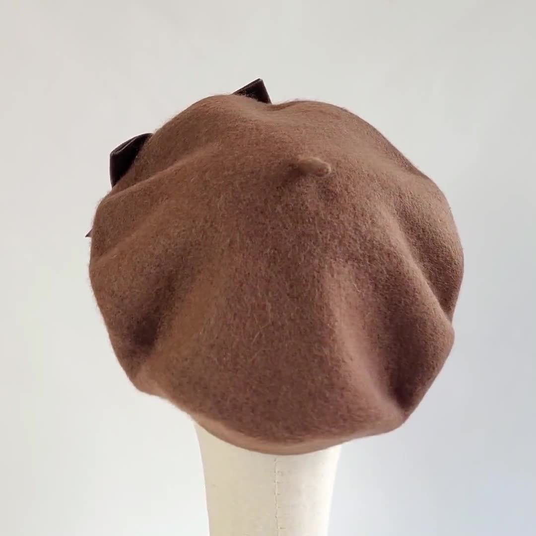 Brown Wool Felt Beret Hat with Brown Velvet Ribbon Bow, Brown French Beret  Hat, Brown Women's Winter Hat, Chocolate Brown Beret with a Bow