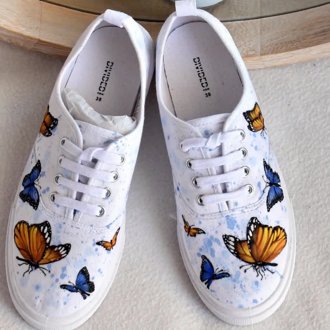 Toms monarch hot sale butterfly shoes