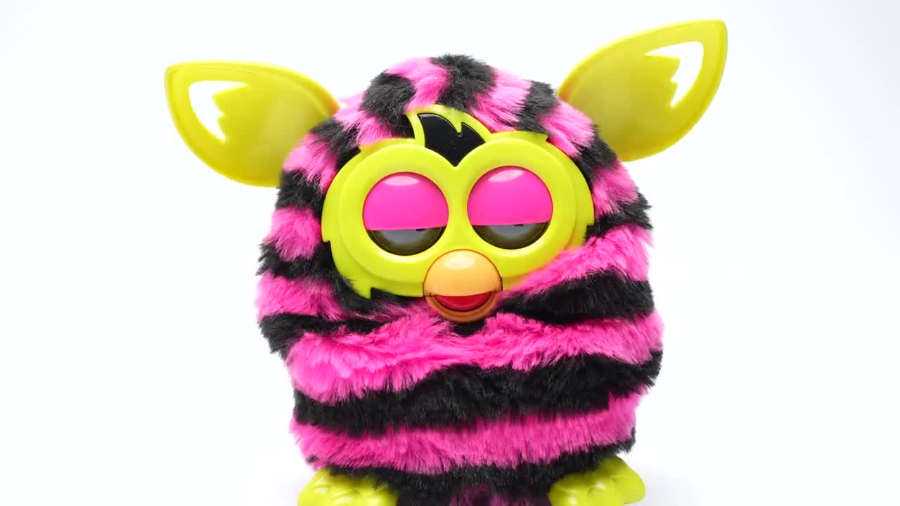 Furby Boom Cubes | Desertcart Seychelles, image size:1280x720