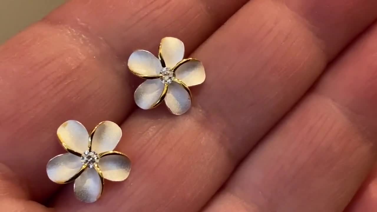 Sterling Silver W/ 14K Gold Plumeria Earrings, Plumeria Studs, Flower  Earrings, Hawaiian Earrings, Made In Hawaii, Pua Gula no ka lede