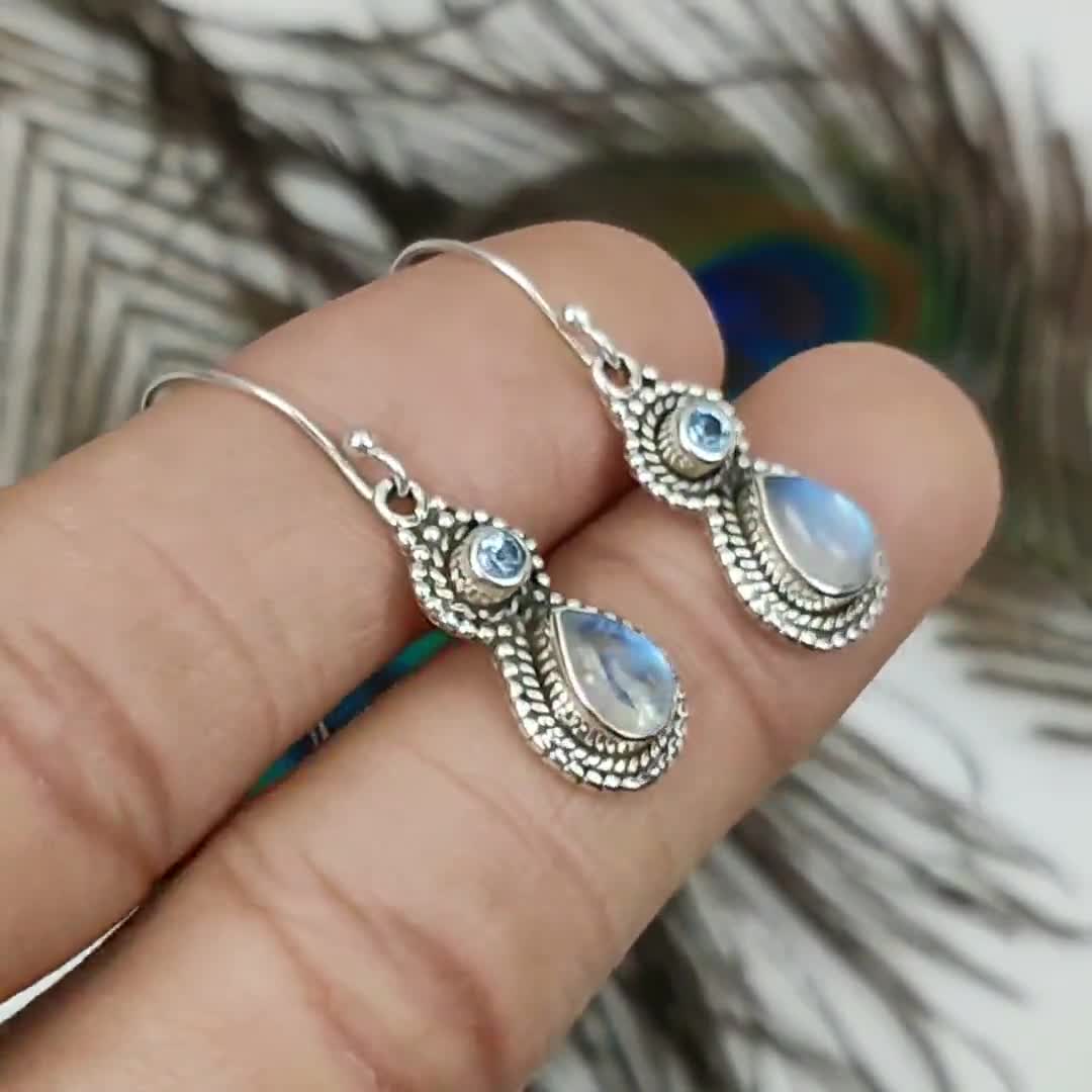 ☆ENGBROX☆ silver925 milky moonstone earring EBEA25010SV UNICEF Market | Rainbow Moonstone Earrings Sterling Silver