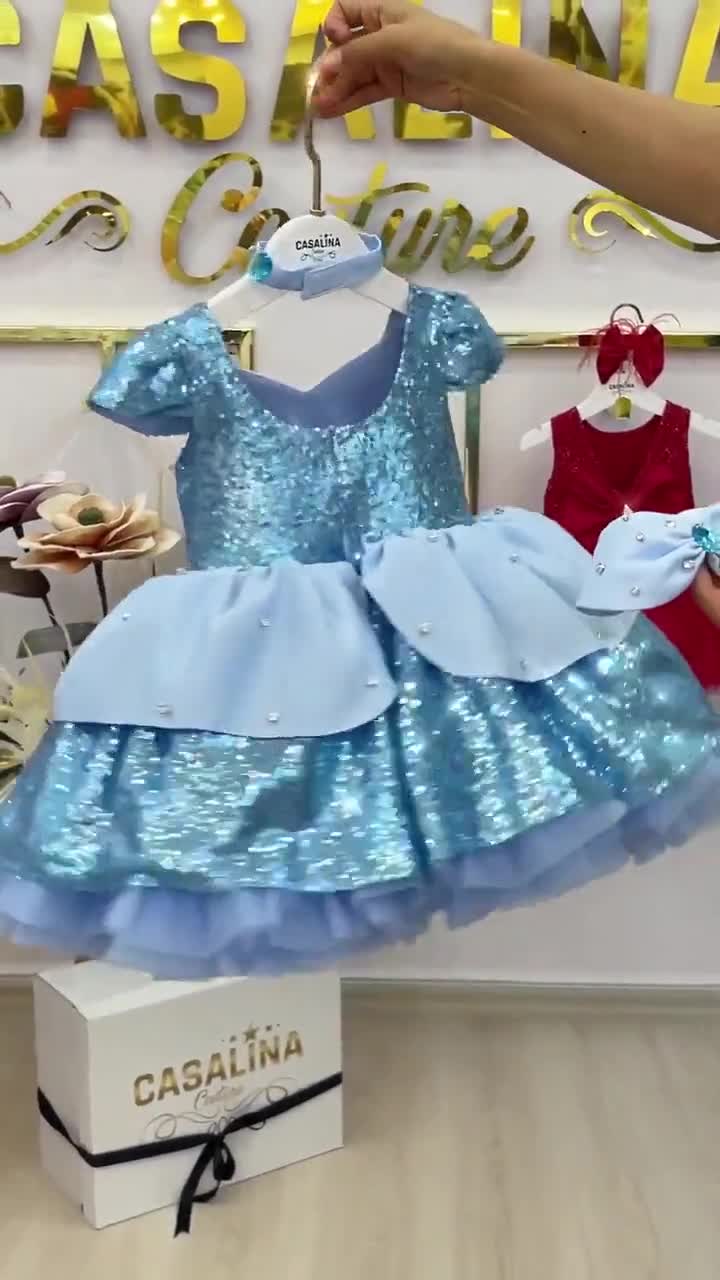 Cinderella Short Style. Knee-length Cinderella princess baby girl dress.  Baby girl dress with embroidered fluffy glitter fabric jewellery, image size:720x1280