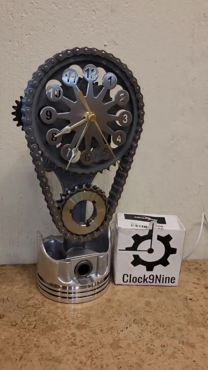 Chevy Small Block V8, Motorized, Rotating Gear Clock 