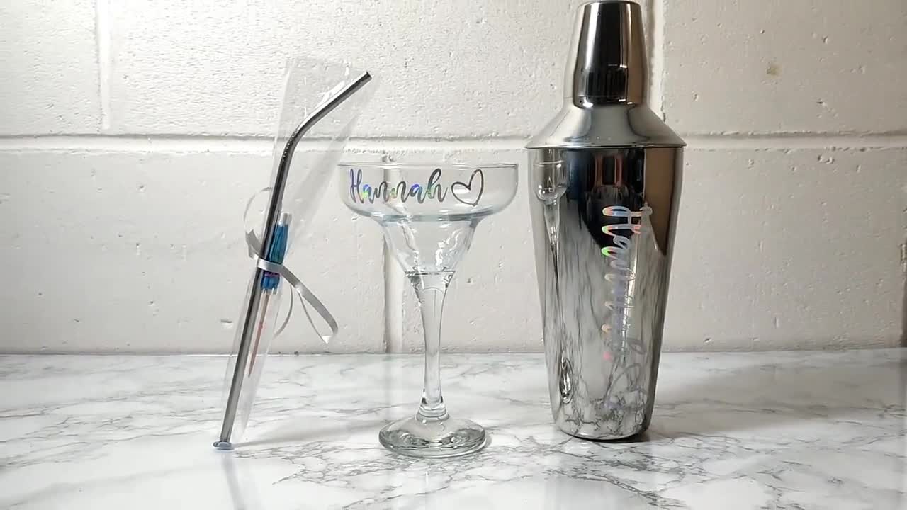 https://v.etsystatic.com/video/upload/q_auto/Cocktail_Set_xm9zxx.jpg