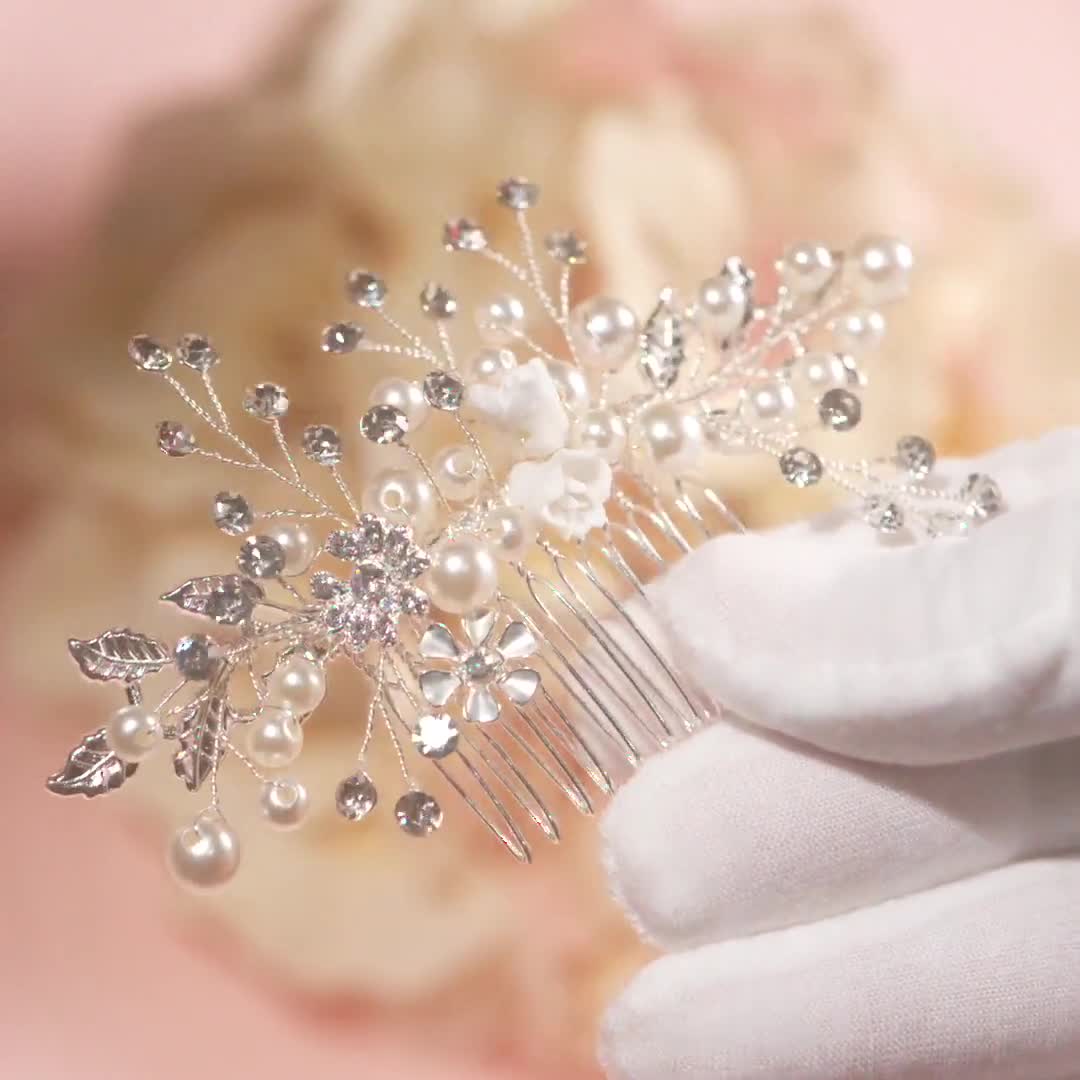 A set of Pearl Rhinestone Decorative 18 teeth Hair Combs