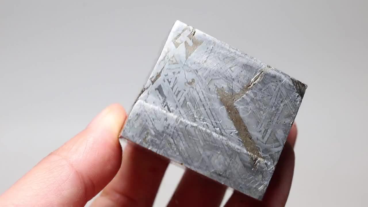 ムオニオナルスタ隕石部分スライス D5641 - Etsy 日本