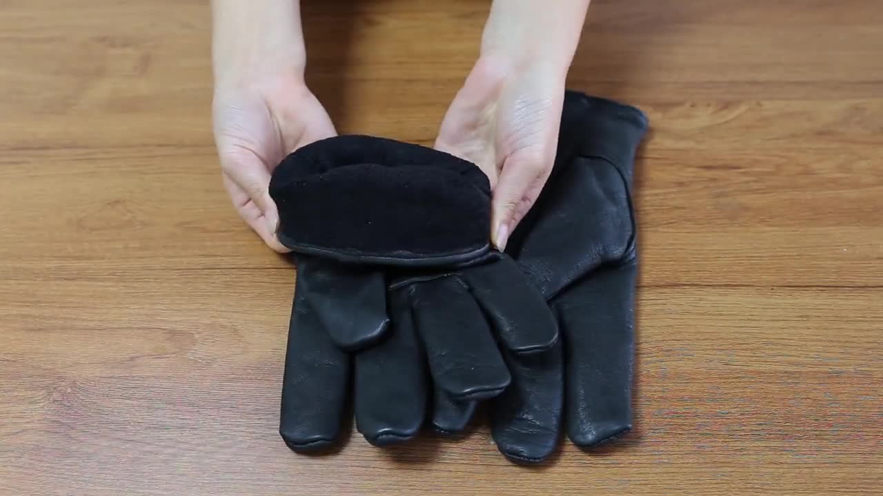 Fleece-Lined Water Resistant Black Cowhide Driver Gloves