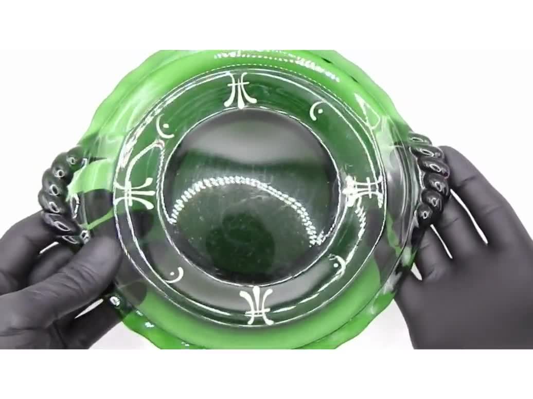 ヴィンテージ エメラルドグリーン ガラス プレート - 手描き