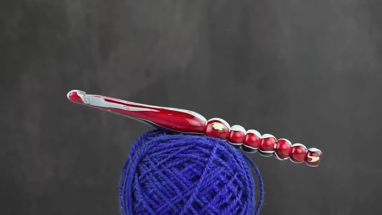 Handmade Crochet Hooks Wooden and Mix Color Ergonomic Crochet