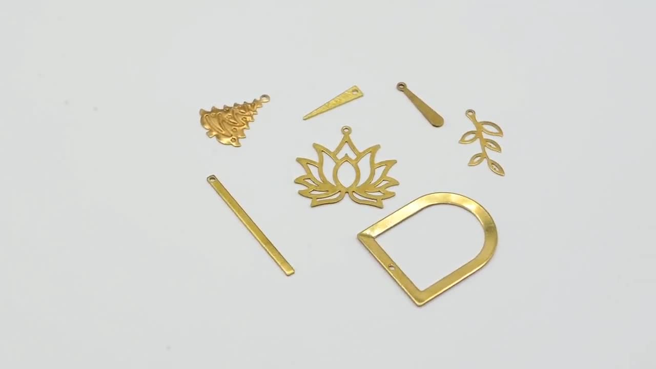 7x35mm Raw Brass Connector Tubes, Raw Brass Beads, Raw Brass Tubes, Round Tube Beads, Thin Tube Bar, Brass Tube Beads, Tube Bar, RB561 video poster