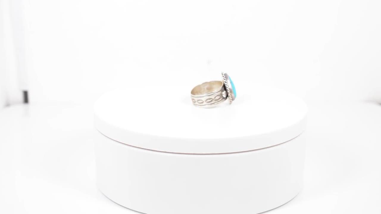 Vintage Navajo R. Tom Sterling Silver Turquoise Ring | Teardrop