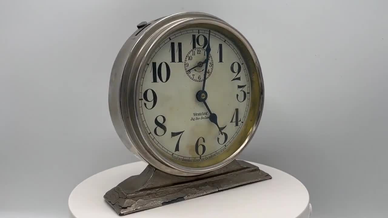 Vintage Westclox Big Ben De Luxe Alarm Clock Spring Wound