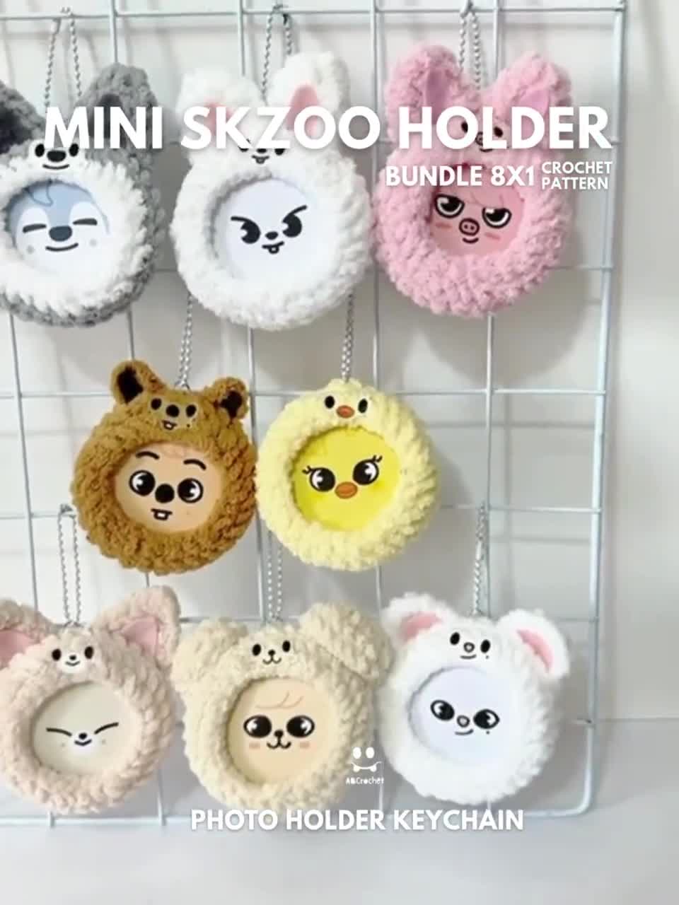 Mini SKZOO Baby Photo Frame Keychain Crochet Pattern | Stray Kids