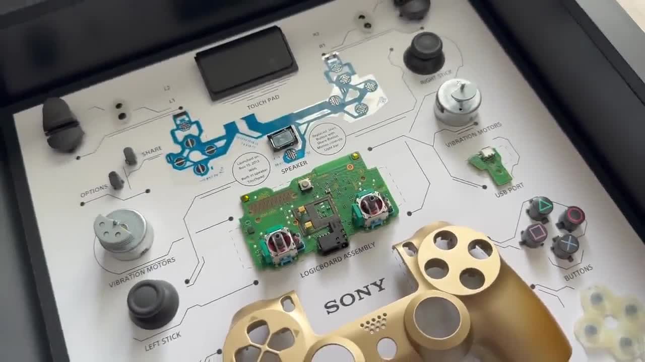 ps4レーティング eXtremeRate PS4 CUH-ZCT2コントローラー用マルチカラー発光