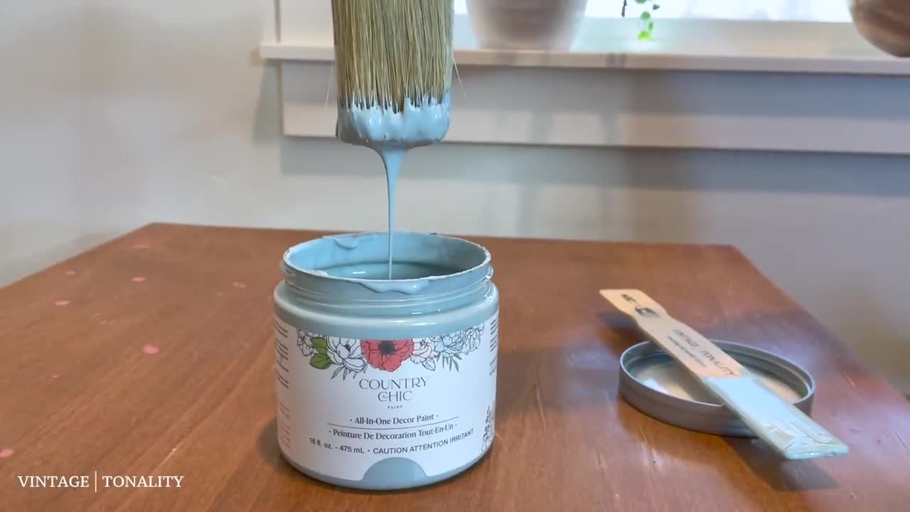 Master 17 PCS Chalk + Wax Paint Brush Set by Vintage Tonality