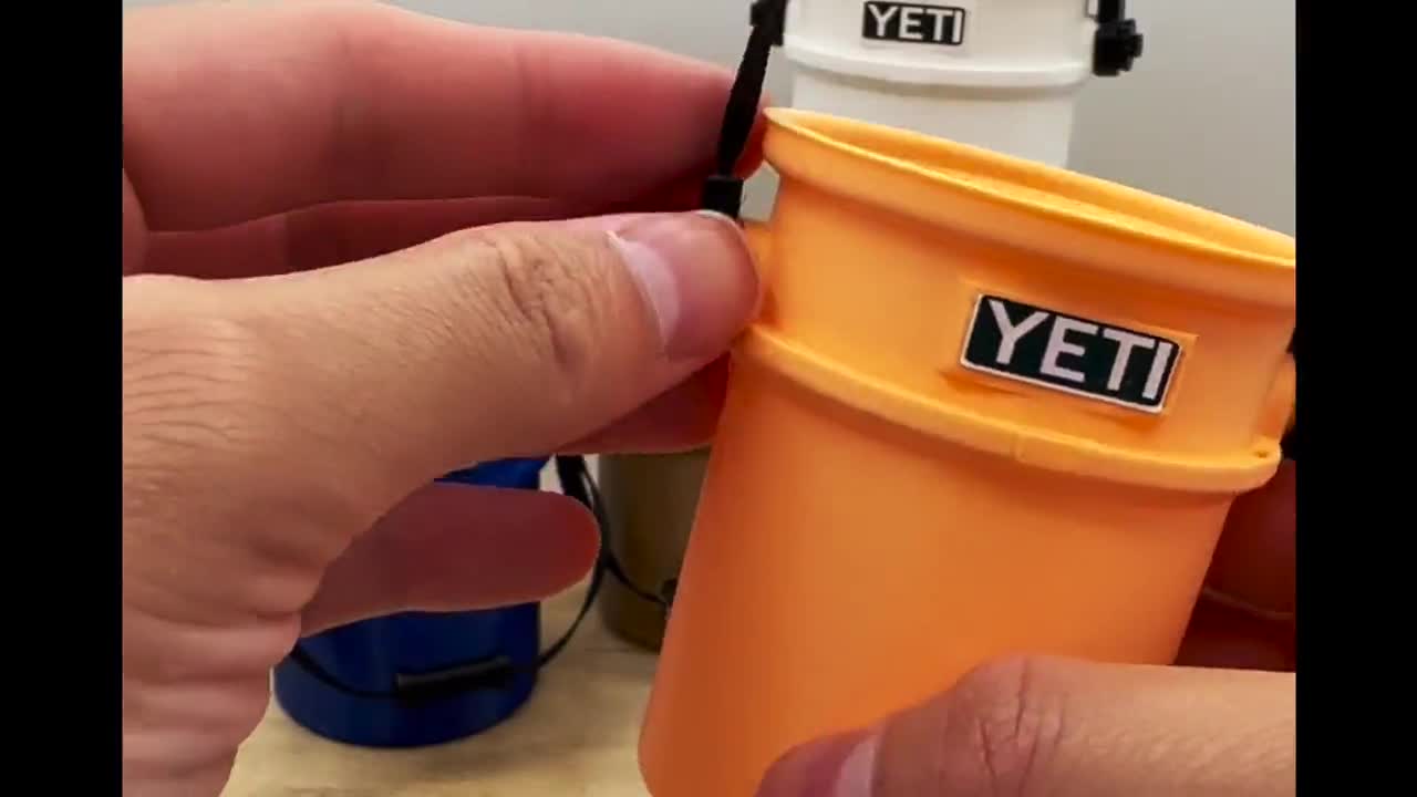 YETI Loadout Bucket Polymer Charcoal