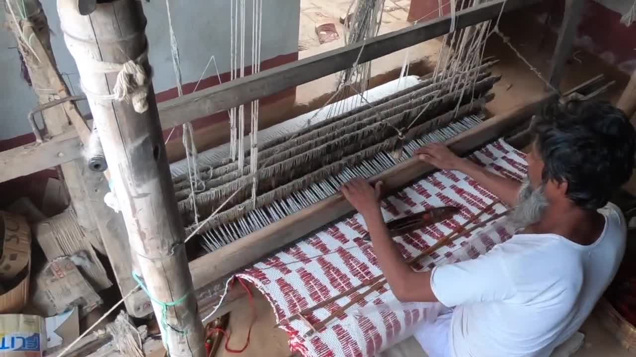 Donna Marie The Weaving Machine