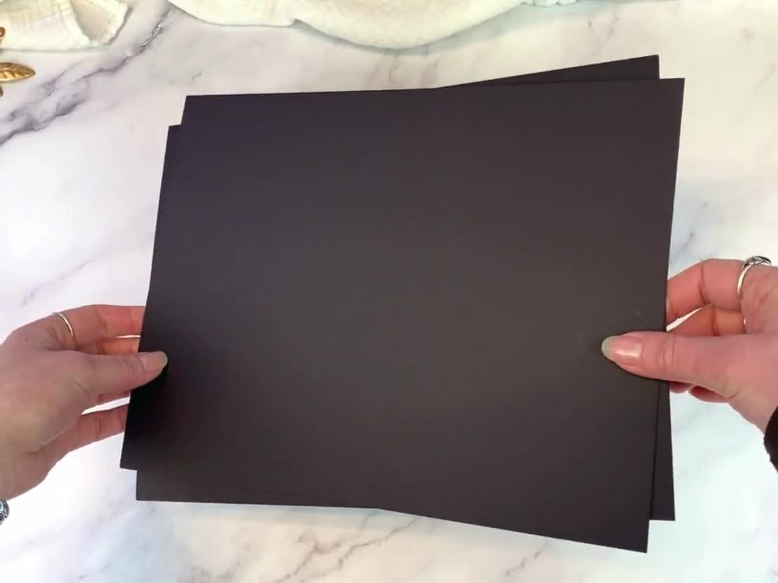 24 hojas de cartulina negra de 8.5 x 11 pulgadas, papel de impresora Goefun  de 80 libras para Halloween, invitaciones, álbumes de recortes