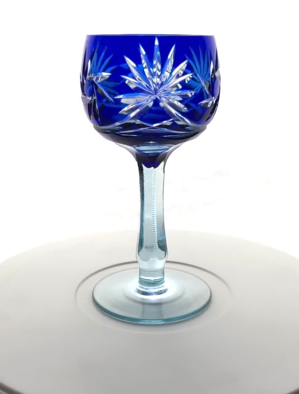 Emerald_Wine_Glass_47_MPG_djdz Emerald_Wine_Glass_47_MPG_djdz