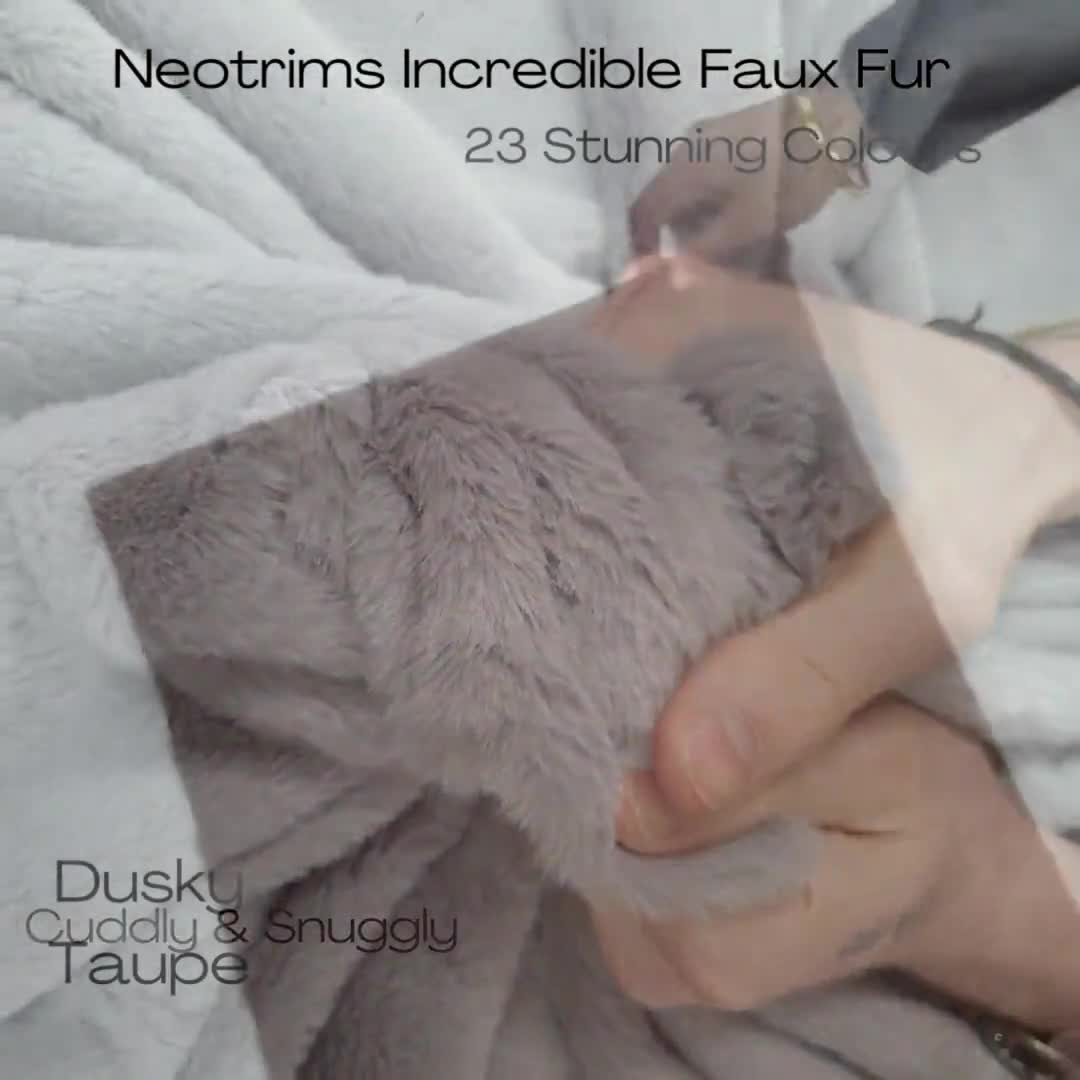 Faux Fur Fabric Furry Material,10mm Pile Plush Soft Cuddly Luxury  Handle.crafts,apparel,costume,21 Colours,by the Meter,neotrims -  Canada