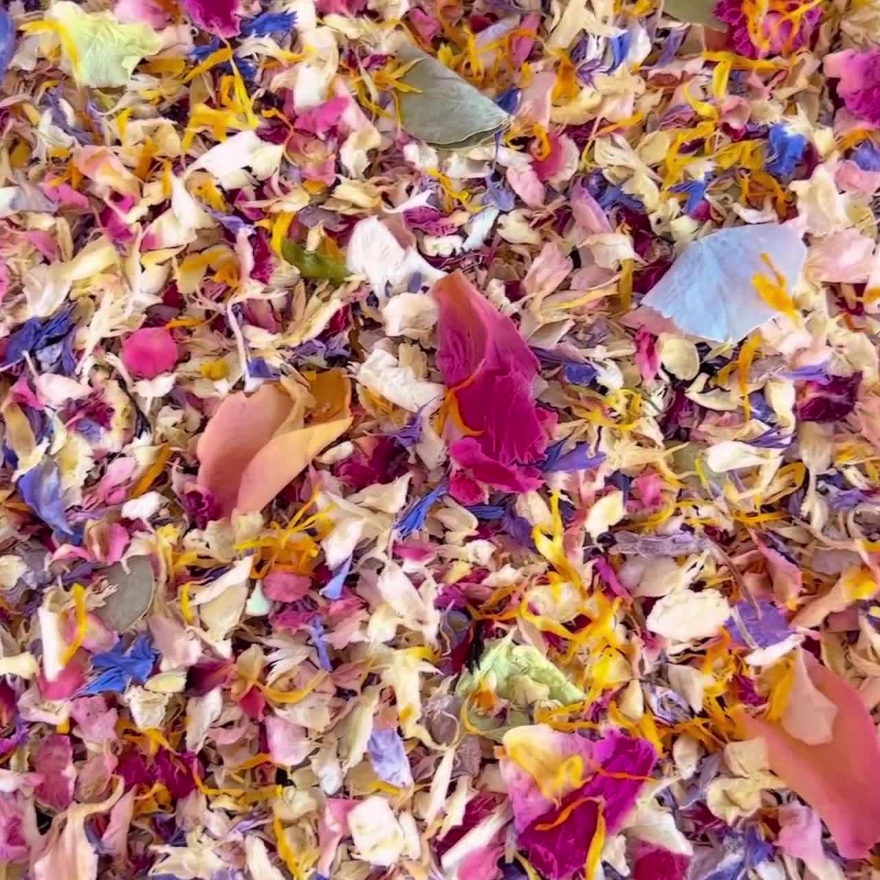 Over The Rainbow – Eco Biodegradable Natural Flower Petal Confetti