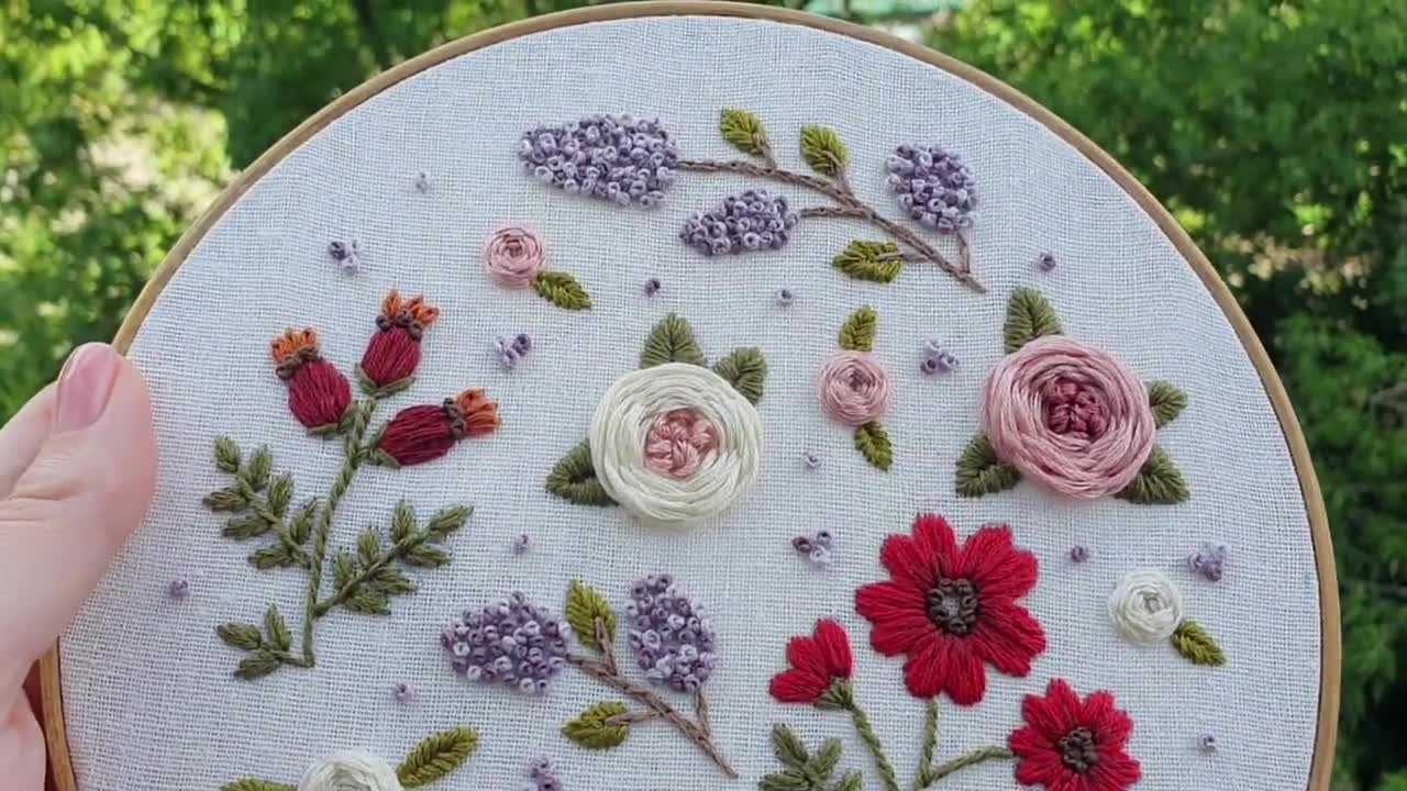 Beginner Embroidery Kit Liliac and Rose Blossom Hand Embroidery Kit Easy  Embroidery Kit for Beginner Needlepoint 
