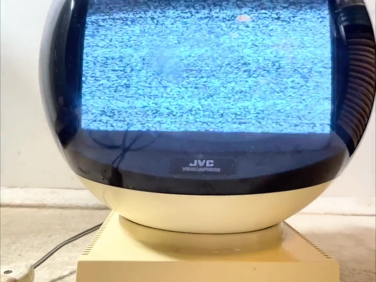 Vintage Japanese JVC Videosphere 3240UK Space Age Helmet