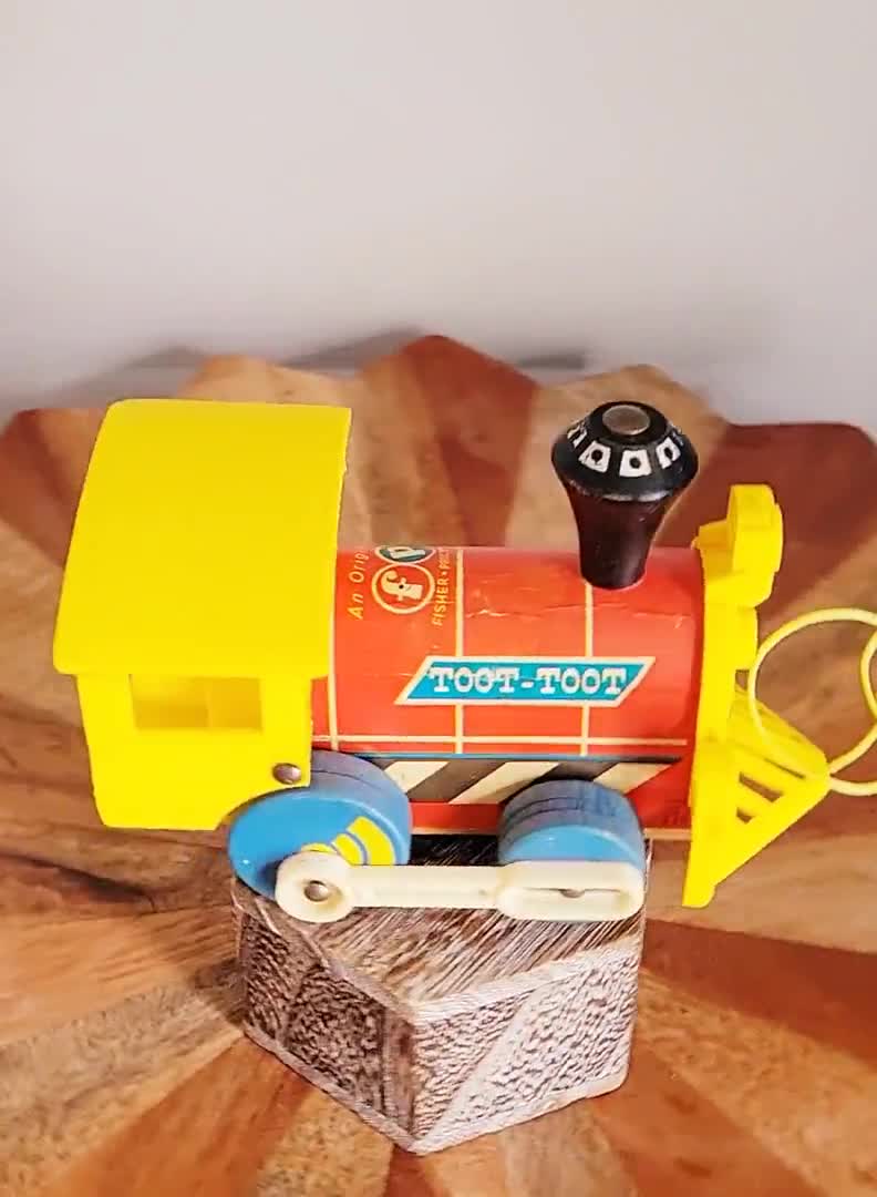 Vintage Fisher Price 1964 Toot Toot Train Pull Toy 643 - Etsy