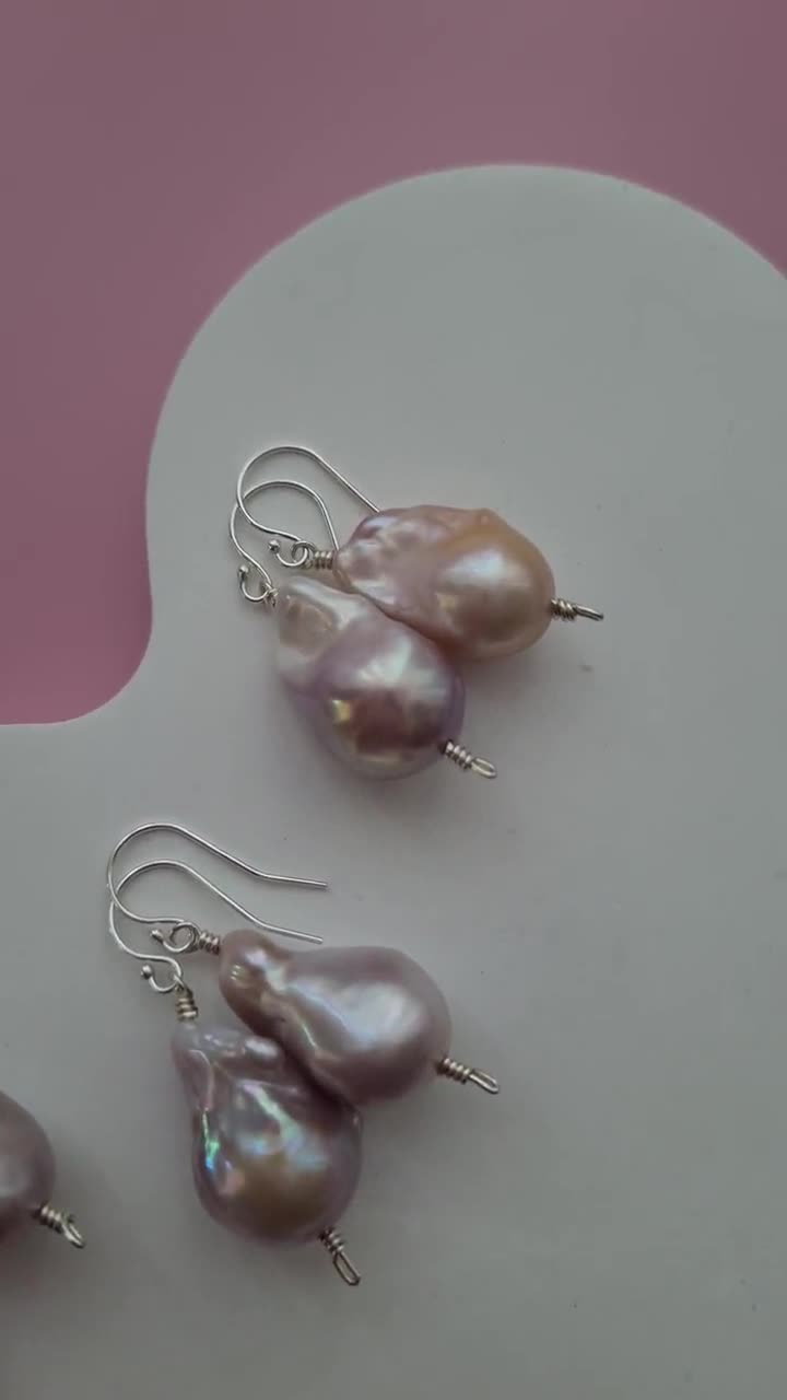 Light Pastel Purple Baroque Pearl Silver Necklace Simple