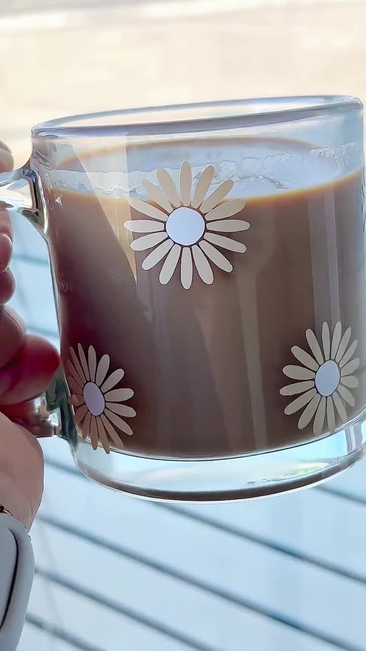 Retro Daisy Flower Glass Mug, Trendy Glass Mug, Cute Flower Mug, 